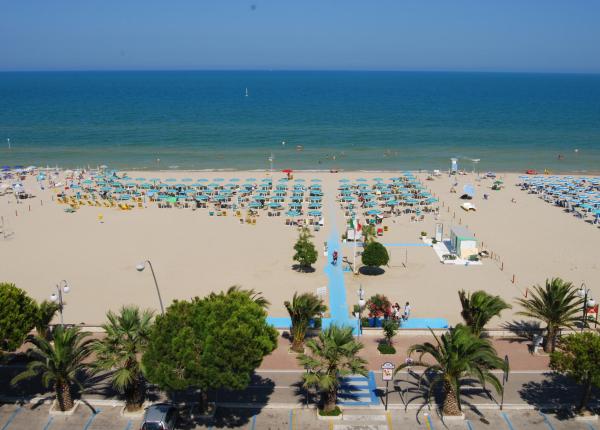 hotel-costaverde it offerta-speciale-maggio-in-hotel-a-tortoreto-lido-al-mare 018